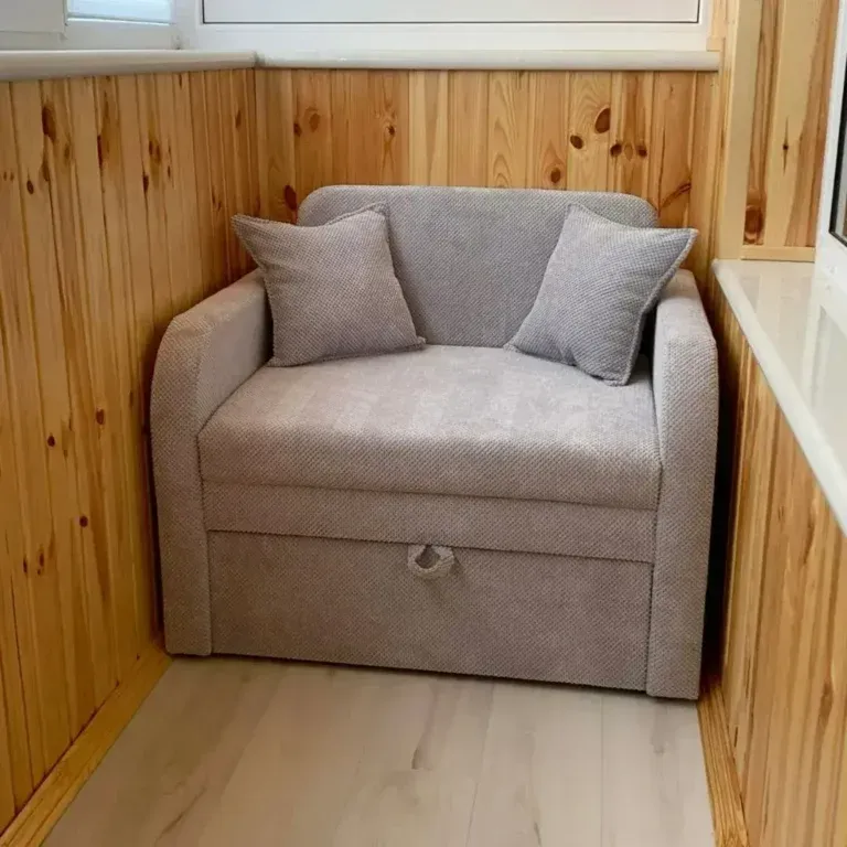 imgi_49_1756913593-imgi_6_1755073155-1-768x768-1 Everly – Utdragbar Bäddsoffa - Bild 1